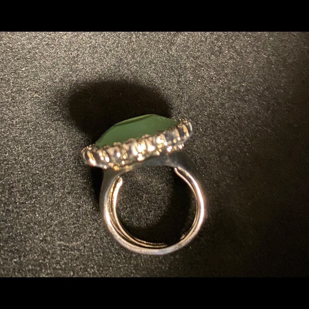 Ring - Picture 7 of 8